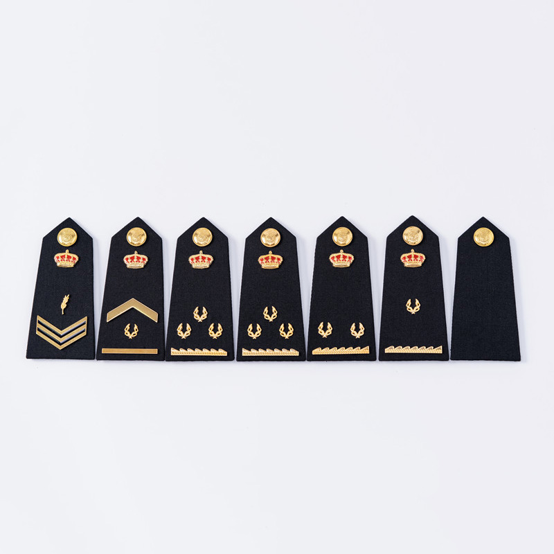 EPAULET